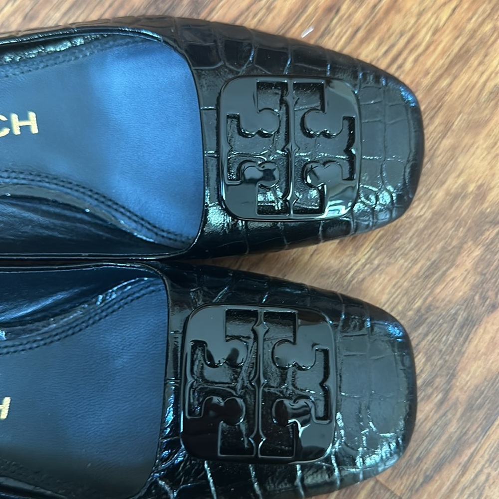 Tory Burch black low pumps - Picture 6 of 6